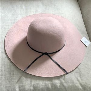 BP Blush Wool hat